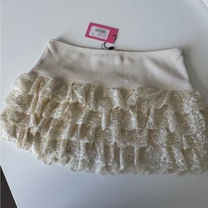 Edikted Cream Lace Mini Skirt